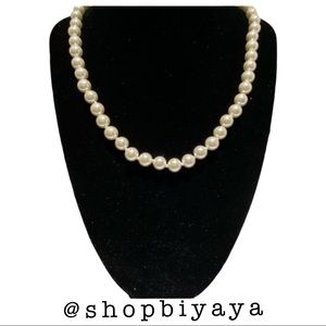 Occasion Womens Faux Pearl White Romantic Necklace